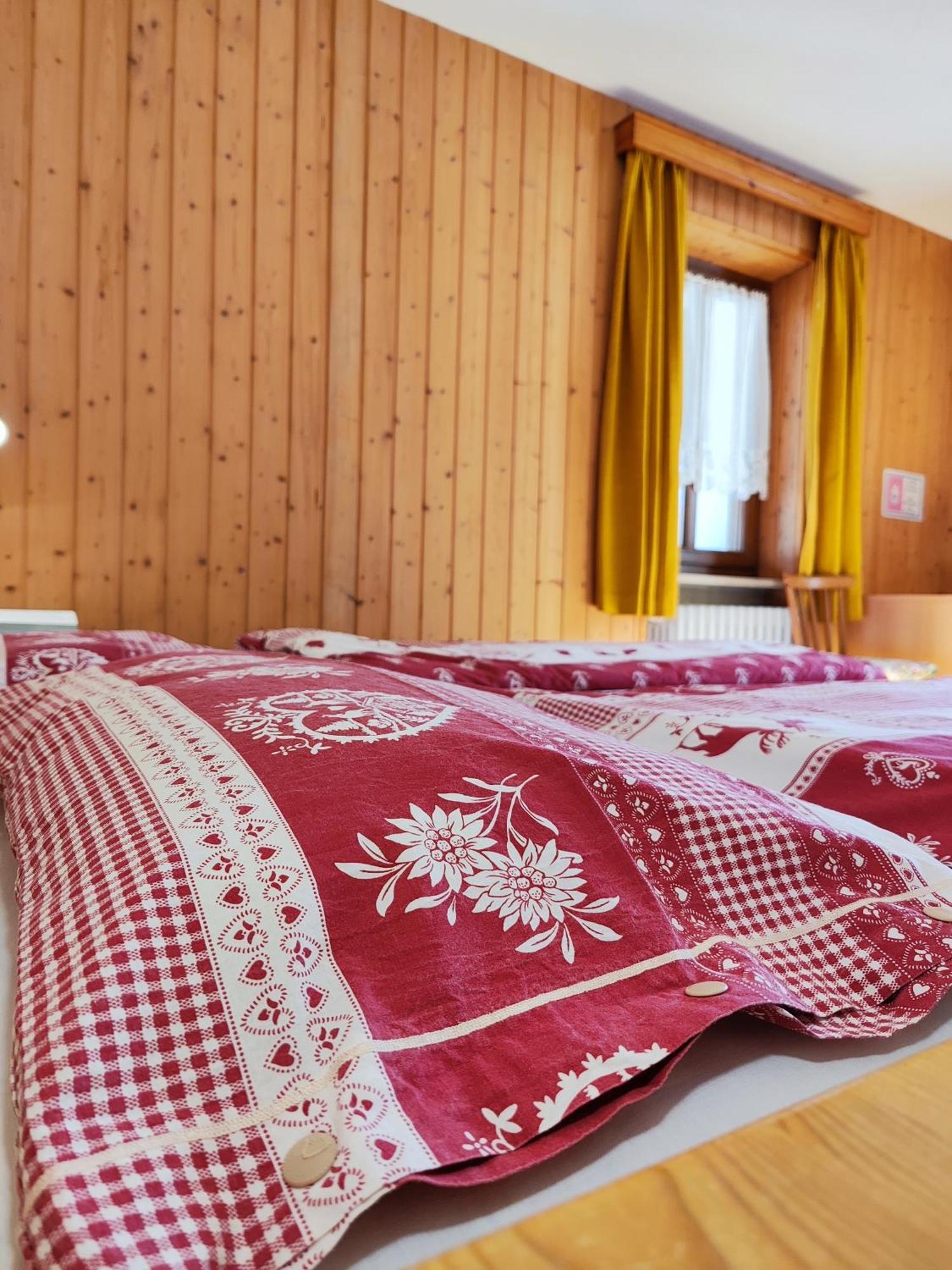Albergo Pensione Sport 아라바 외부 사진
